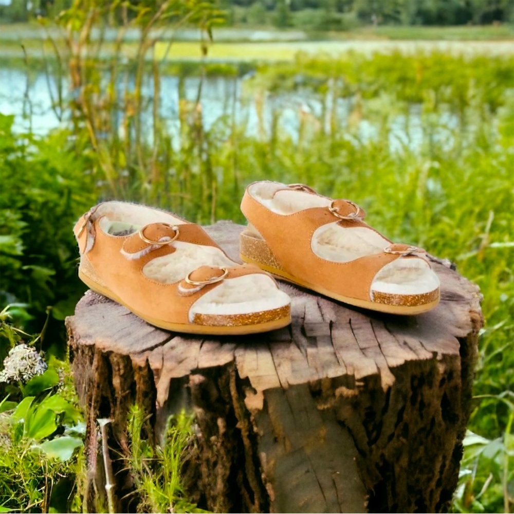🆕SHERPA OPEN TOE SANDALS, FROM ANNE TAYLOR LOFT! Sz 9 1/2 Color- Honey Ginger